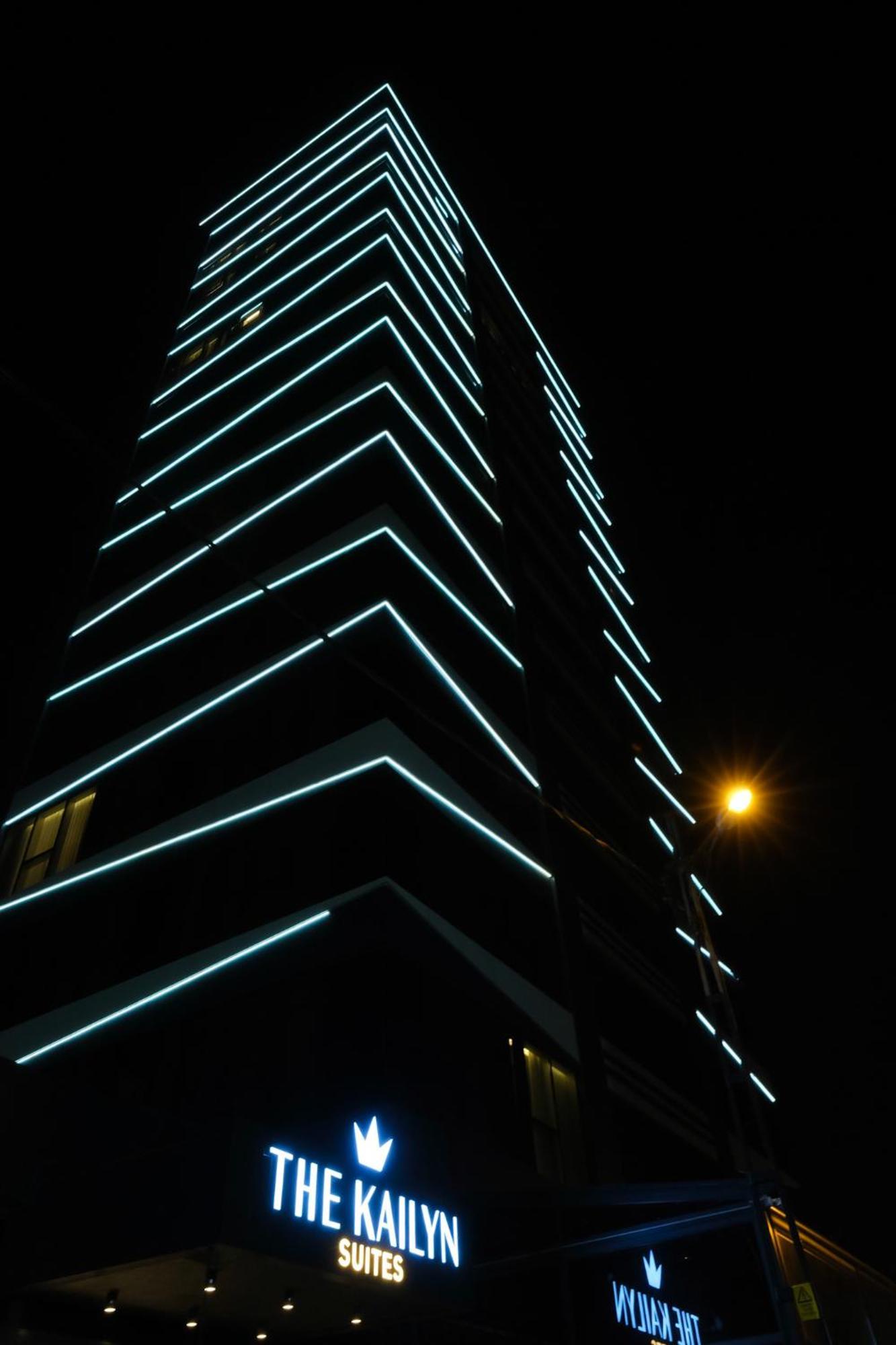 The Kailyn Hotels&Suites Atasehir Istanbul Exterior photo